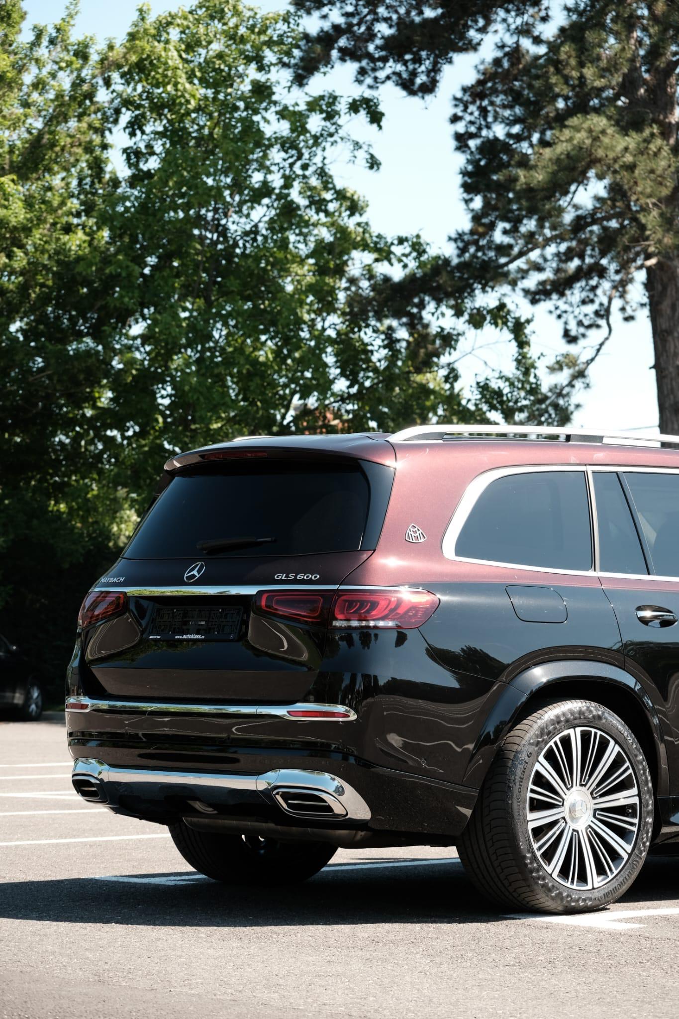 Mercedes GLS Maybach 600 Black