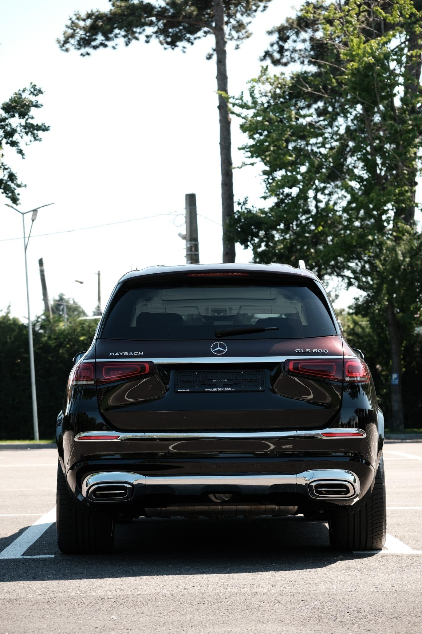 Mercedes GLS Maybach 600 Black