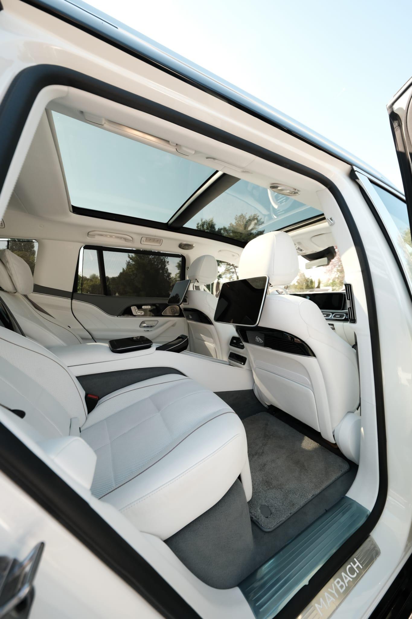 Mercedes GLS Maybach 600 White